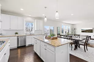 5650 Ranier Ln N, Plymouth, MN 55446 - Photo 5