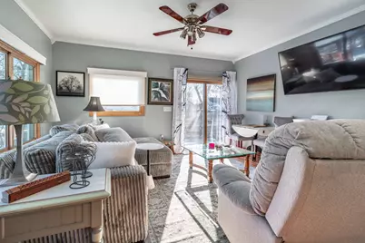 526 W Douglas Avenue, Fergus Falls, MN 56537 - Photo 7