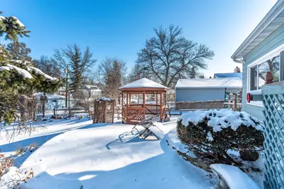 526 W Douglas Avenue, Fergus Falls, MN 56537 - Photo 33