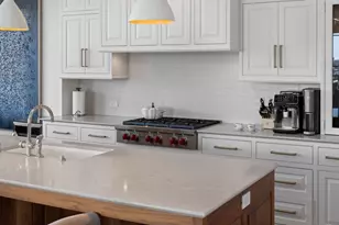 1111 W River Pkwy, Minneapolis, MN 55415 - Photo 11