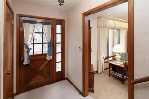 11818 Dunhill Rd, Eden Prairie, MN 55344 - Photo 3