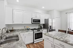 7650 Prairie Flower Blvd, Chanhassen, MN 55317 - Photo 9
