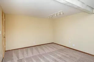 1040 Lincoln Terrace, Columbia Heights, MN 55421 - Photo 17