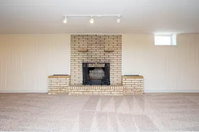 1040 Lincoln Terrace, Columbia Heights, MN 55421 - Photo 19