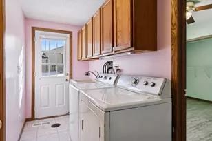 2301 E 121st St, Burnsville, MN 55337 - Photo 25