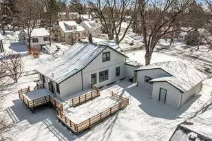 1083 Gordon Ave, Maplewood, MN 55109 - Photo 25