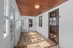 1083 Gordon Ave, Maplewood, MN 55109 - Photo 3