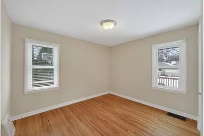 7415 Wentworth Avenue, Richfield, MN 55423 - Photo 11