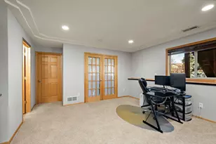7224 Setzler Pkwy, Brooklyn Park, MN 55445 - Photo 19