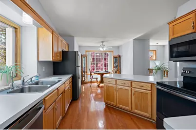 7224 Setzler Parkway, Brooklyn Park, MN 55445 - Photo 11