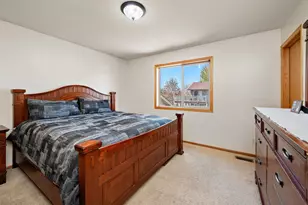 7224 Setzler Pkwy, Brooklyn Park, MN 55445 - Photo 13