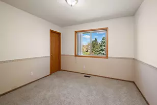 7224 Setzler Pkwy, Brooklyn Park, MN 55445 - Photo 15