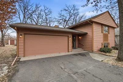 1810 11th Avenue SE, Saint Cloud, MN 56304 - Photo 1