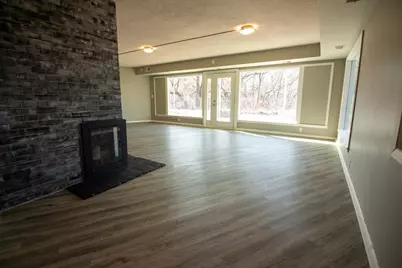 501 Seabury Lane, Faribault, MN 55021 - Photo 9