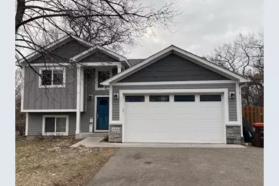 646 Grafton Avenue N, Oakdale, MN 55128 - Photo 1