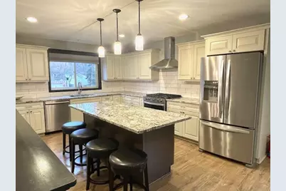 646 Grafton Avenue N, Oakdale, MN 55128 - Photo 7