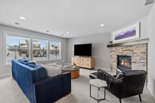 7529 Urbandale Ln N, Maple Grove, MN 55311 - Photo 45