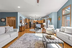 1851 Belmont Ave NW, Prior Lake, MN 55372 - Photo 15