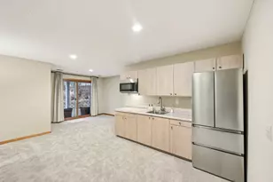 14638 Boulder Pointe Rd, Eden Prairie, MN 55347 - Photo 19