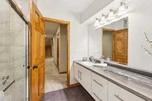 14638 Boulder Pointe Rd, Eden Prairie, MN 55347 - Photo 23