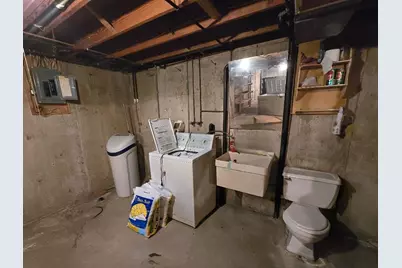 302 8th Avenue NW, Pipestone, MN 56164 - Photo 31