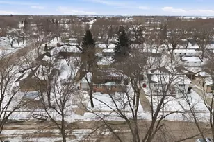 1109 13th Ave SW, Willmar, MN 56201 - Photo 11