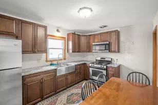 327 20th Ave N, Saint Cloud, MN 56303 - Photo 3