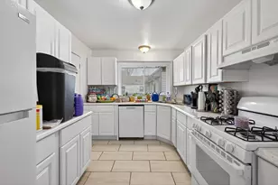 4001 5th Ave S, Minneapolis, MN 55409 - Photo 17