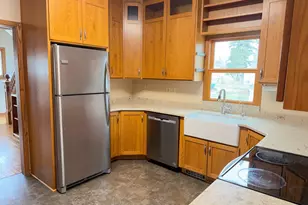 811 E Division St, Elbow Lake, MN 56531 - Photo 15