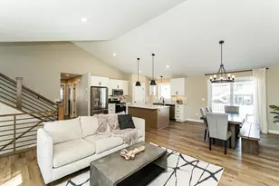 6265 Summit Pine Rd NW, Rochester, MN 55901 - Photo 11