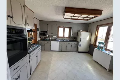 1212 1st Street SW, Wadena, MN 56482 - Photo 5