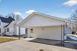 815 E Center St, Rochester, MN 55904 - Photo 31