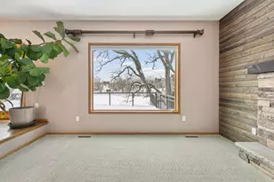 4639 Manor Dr, Eagan, MN 55123 - Photo 9