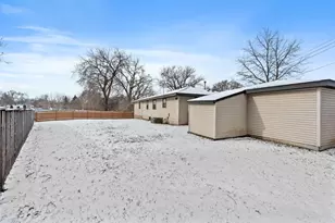 101 W 93rd St, Bloomington, MN 55420 - Photo 37