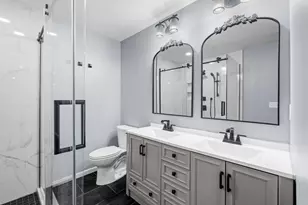 101 W 93rd St, Bloomington, MN 55420 - Photo 17