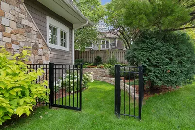 5137 Juanita Avenue, Edina, MN 55424 - Photo 71