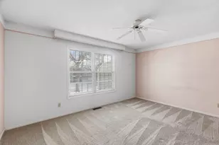 1217 Pondview Ln, White Bear Lake, MN 55110 - Photo 23