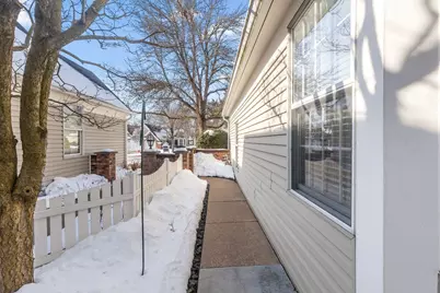 1217 Pond View Lane, White Bear Lake, MN 55110 - Photo 3