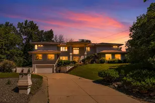 2935 Minnehaha Curve E, Minnetonka, MN 55391 - Photo 1