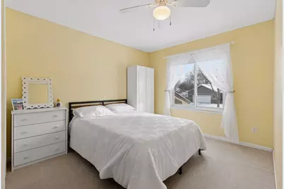 9311 Thomas Avenue N, Brooklyn Park, MN 55444 - Photo 15