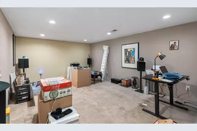 431 Skillman Avenue E, Maplewood, MN 55117 - Photo 15