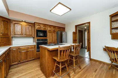 1718 22nd Avenue NE, Rochester, MN 55906 - Photo 3