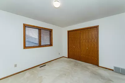 1718 22nd Avenue NE, Rochester, MN 55906 - Photo 15