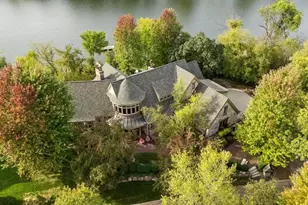 1465 Island Dr, Golden Valley, MN 55422 - Photo 3