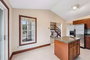 19440 Vine Ridge Rd, Shorewood, MN 55331 - Photo 13