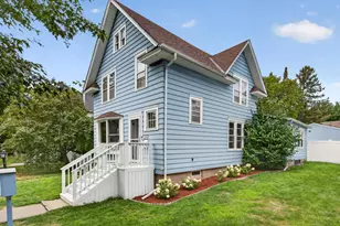1033 Armstrong Ave, Saint Paul, MN 55102 - Photo 1