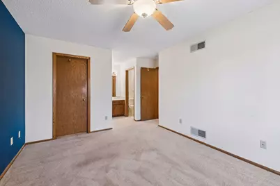 5301 Yorktown Lane N, Plymouth, MN 55442 - Photo 21