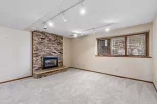 5301 Yorktown Ln N, Plymouth, MN 55442 - Photo 33