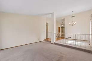 5301 Yorktown Ln N, Plymouth, MN 55442 - Photo 19