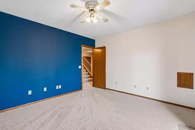 5301 Yorktown Lane N, Plymouth, MN 55442 - Photo 33